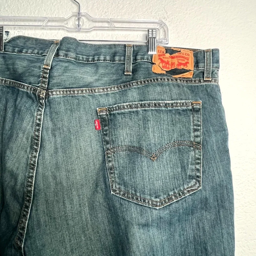 Vintage Levi's Jeans Mens 50x30 Blue Denim Cotton High Rise Straight Leg Outdoor